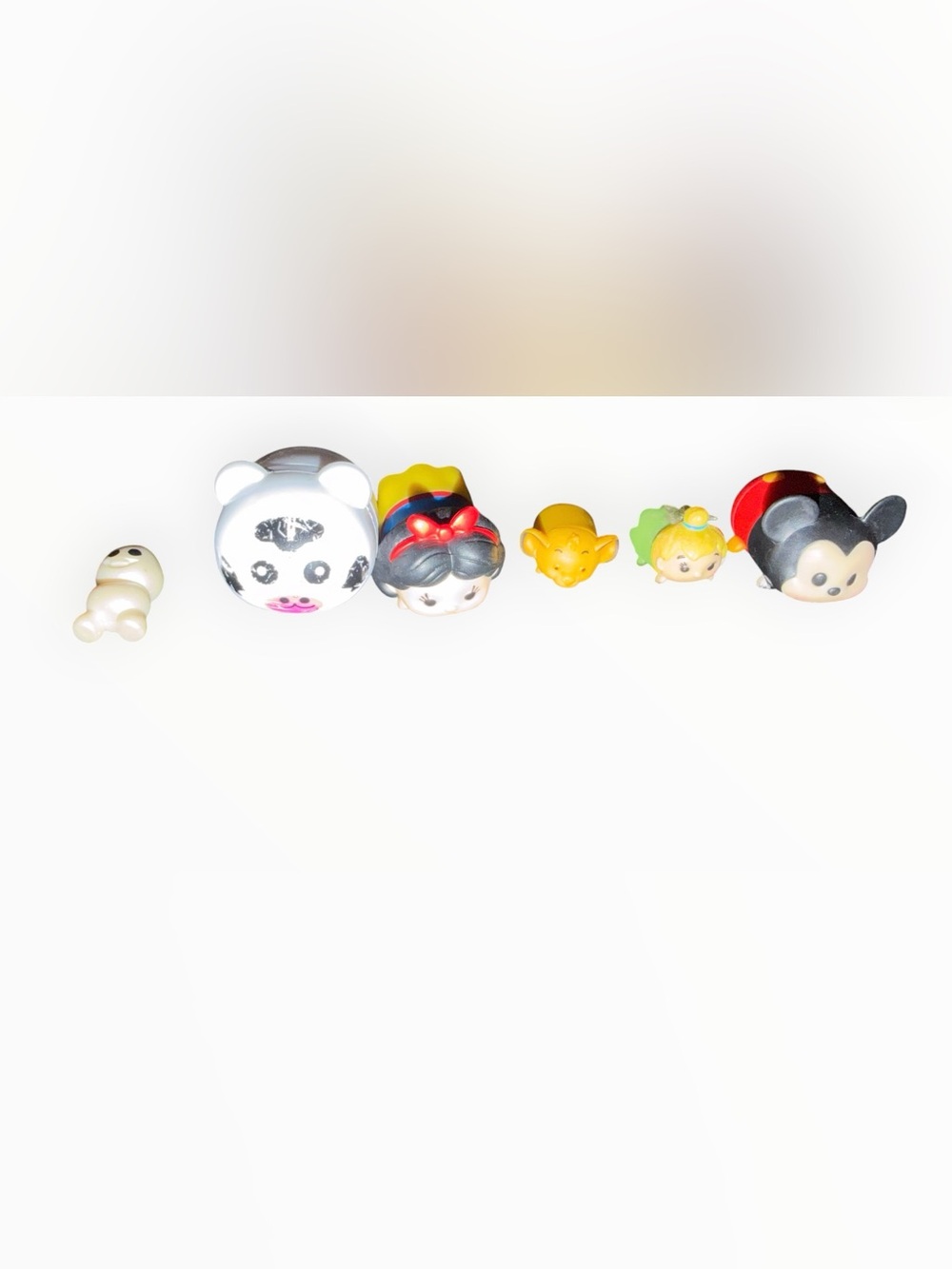 Disney Mini Tsum Tsum Snow White and Yellow Friends